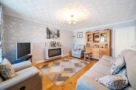 64 Clare Crescent, Towcester