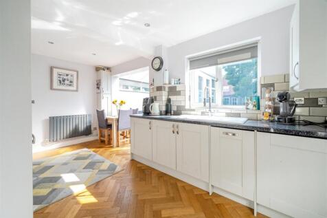64 Clare Crescent, Towcester