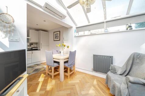 64 Clare Crescent, Towcester