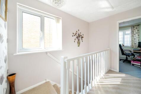 64 Clare Crescent, Towcester