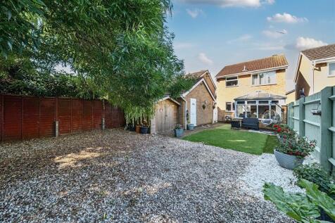 64 Clare Crescent, Towcester