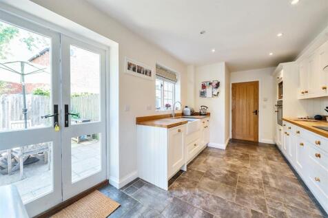 26 Wappenham Road, Abthorpe (1).jpg