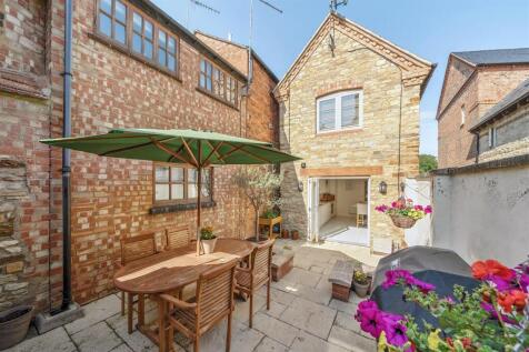 The Old School House, 1 Castle Lane, Towcester (3)