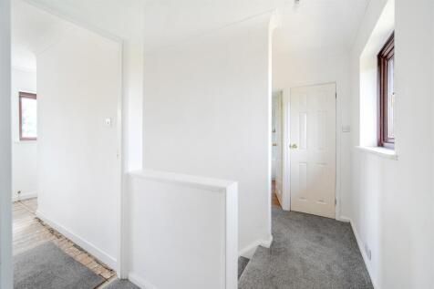 60 Kingsley Road, Silverstone (18).jpg