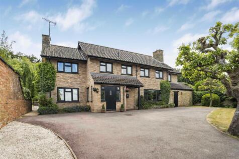 Langleys, 6 Deans Row, Gayton