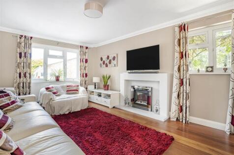 Langleys, 6 Deans Row, Gayton