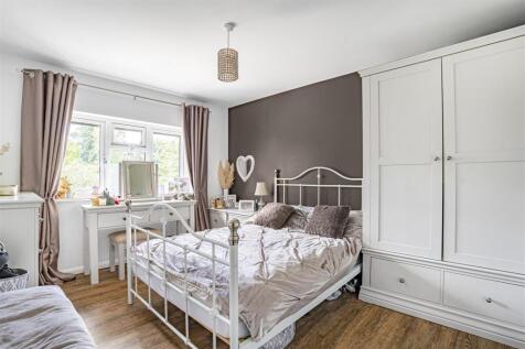 Langleys, 6 Deans Row, Gayton