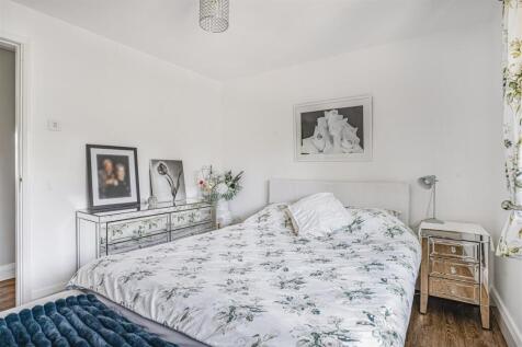 Langleys, 6 Deans Row, Gayton