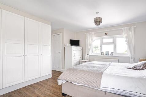 Langleys, 6 Deans Row, Gayton