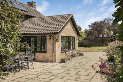 Langleys, 6 Deans Row, Gayton
