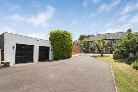 Langleys, 6 Deans Row, Gayton