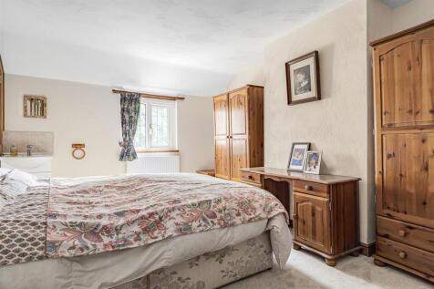 Vale Cottage, 4 Butchers Lane, Pattishall (33).JPG