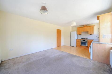 69 Reffield Close