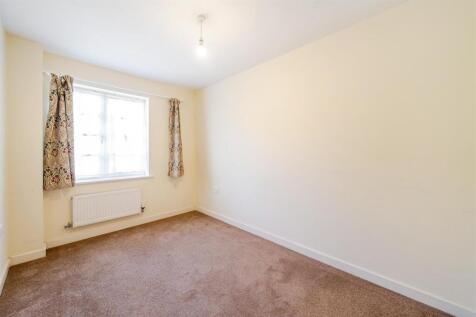 69 Reffield Close
