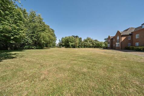 69 Reffield Close