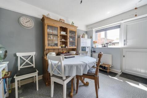 50 High Street, Whittlebury
