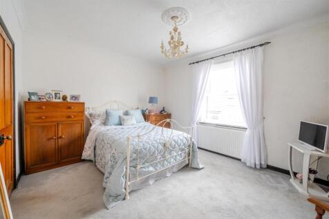 43 Richmond Road, Towcester (20).jpg