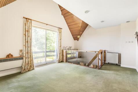 Penmere, 9 St. Marys Court, Gayton (26).JPG