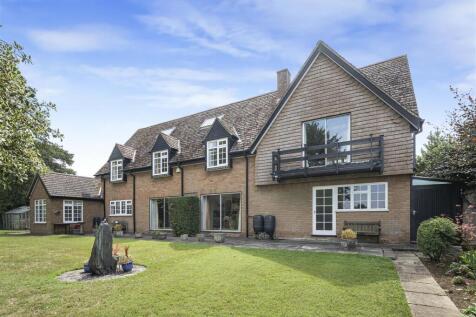 Penmere, 9 St. Marys Court, Gayton (51).JPG