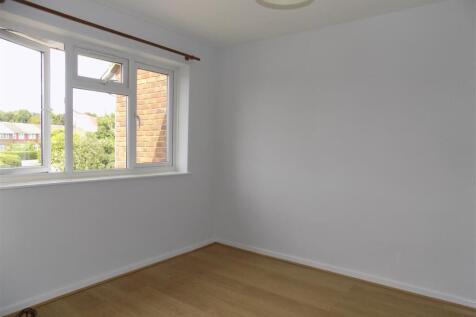 2 Hazley Walk - Bed 2.JPG