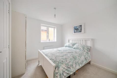 55 Saxon Way, Towcester (26).jpg