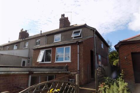 16 School Road - Front 1.JPG