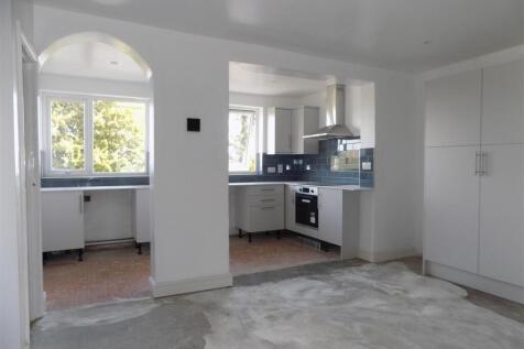 16 School Road - Kitchen Dining.JPG