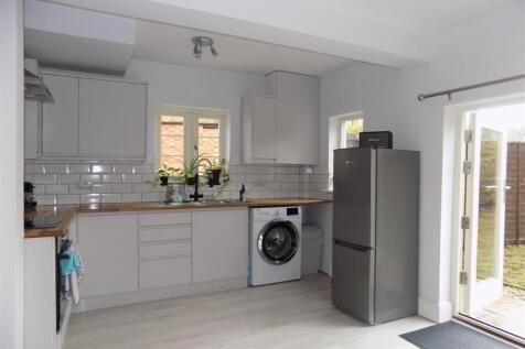 Mount Cottage - Kitchen.JPG