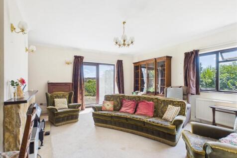 Sitting Room - Bungalow.jpg