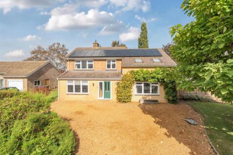 6 Bugbrooke Road, Gayton (e) (3) cr.jpg