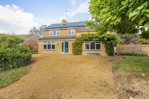 6 Bugbrooke Road, Gayton (2).jpg