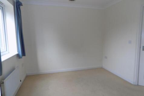 91 Alchester Court - Bed 1 (1).JPG