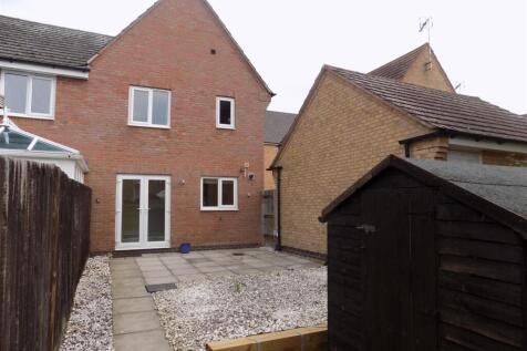91 Alchester Court - Rear View.JPG