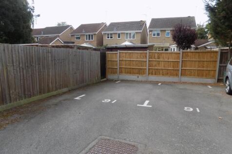 91 Alchester Court - Parking.JPG