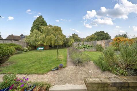 22 Stratford Road, Roade
