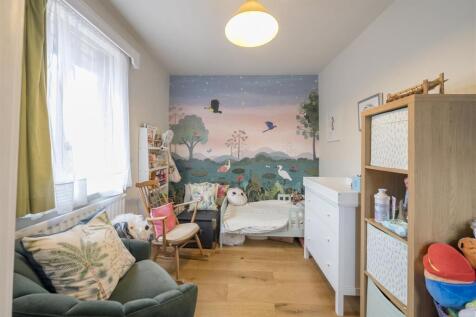 22 Stratford Road, Roade