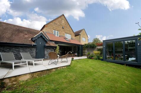 3 Kennel Lane, Paulerspury