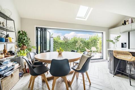 3 Kennel Lane, Paulerspury