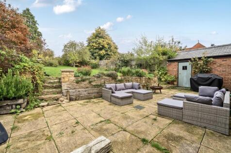 The Robin Hood House, Greens Norton (10).JPG