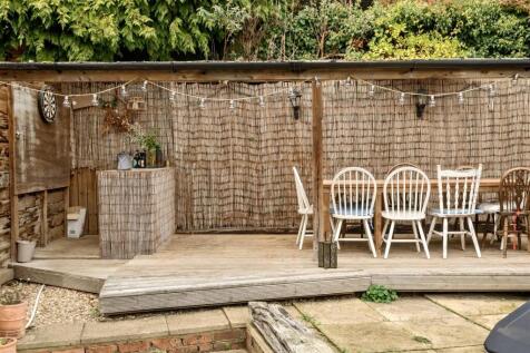 The Robin Hood House, Greens Norton (11).JPG