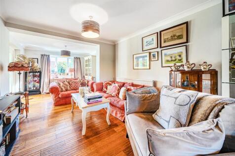 60a Careys Road, Pury End (26).jpg