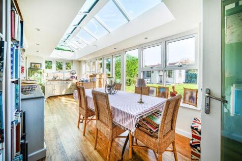 60a Careys Road, Pury End (19).jpg