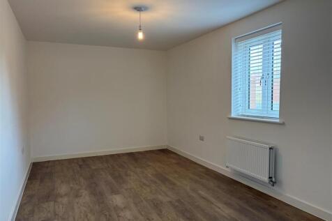 Flat 25 Long Morris - Bed 1.jpg