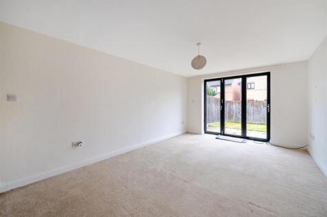 69a Johnson Avenue, Brackley (23).jpg