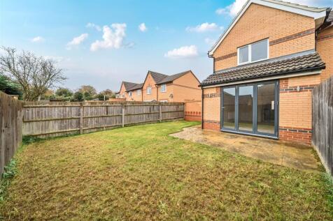 69a Johnson Avenue, Brackley (4).jpg