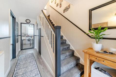 38 Stratford Road, Roade (18).jpg