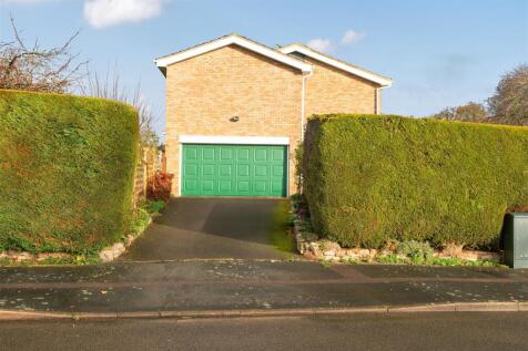 1 Bradden Way, Greens Norton (11).JPG