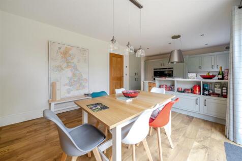 2 Sharpe Street, Towcester