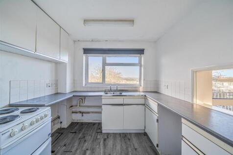 4 Baden Powell Cresent, Towcester (10).jpg