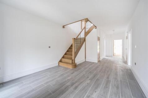 15 Furl Close, Maids Moreton